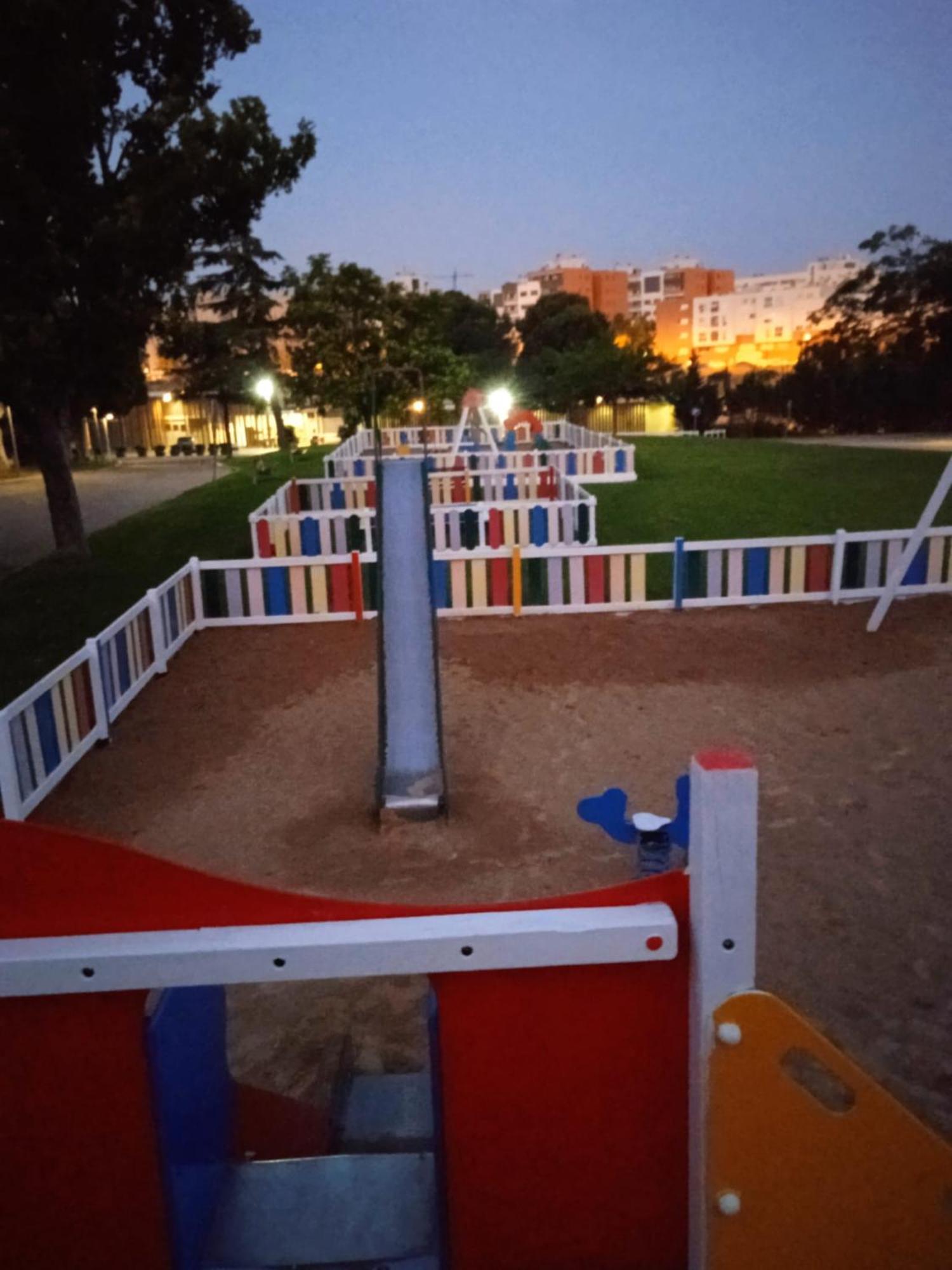 Albergue Zaragoza Camping المظهر الخارجي الصورة